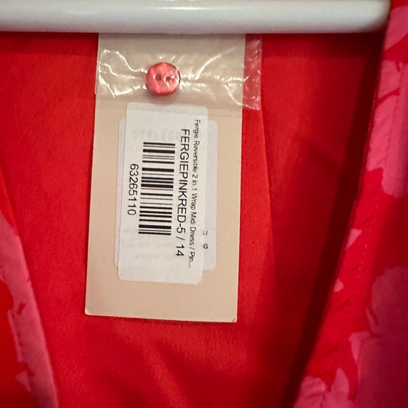 NEW with tags Fergie Reversible 2 in 1 Wrap Midi Dress - Picture 4 of 6